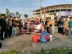 ketimbang-ngemis-pekanbaru_20170608_181654.jpg
