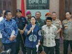 ketua-dpr-puan-maharani-usai-rapat.jpg