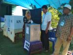 ketua-dprd-riau-septina-primawati_20180627_152432.jpg