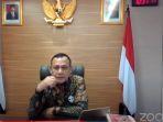 ketua-kpk-firli-bahuri-dalam-diskusi-online-dengan-gubernur-rabu-2462020.jpg