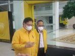 ketua-umum-dpp-partai-golkar-airlangga-hartarto-mendatangi-kantor-dpp-partai-golkar.jpg