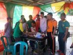 khitanan-massal-polsek-tapung-dan-puskesmas-tapung_20170823_160248.jpg