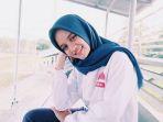 kisah-mahasiswi-cantik-jadi-penyiar-di-pekanbaru-riau-profesi-menantang-hingga-grogi-saat-siaran.jpg