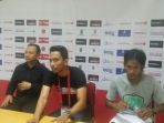 konferensi-pers-psps-vs-persik-kendal_20180915_090448.jpg