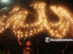lampu-colok-masjid-istiqamah-rumbai-ramadan_20180525_143636.jpg<pf>lampu-colok-masjid-istiqamah-rumbai-pesisir-ramadan_20180525_143735.jpg<pf>lampu-colok-masjid-istiqamah-rumbai-pesisir-ramadan_20180525_143851.jpg<pf>lampu-colok-masjid-istiqamah-rumbai-pesisir-ramadan_20180525_143910.jpg