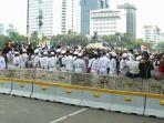 link-live-streaming-aksi-fpi-dan-pa-212-tolak-uu-cipta-kerja-bahas-buruh-hingga-sertifikasi-halal.jpg