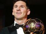 lionel-messi-raih-penghargaan-ballon-dor.jpg