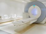 magnetic-resonance-imaging-machine-mesin-mri_20180129_172152.jpg