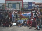 mahasiswa-uin-suska-galang-dana-korban-gempa-palu-donggala_20181006_160853.jpg