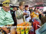 mahfud-resmikan-umkm-pku.jpg
