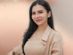 maria-vania-pamer-tonjolan-bagian-depan-bikin-silau-pikiran-jahat-netizen-terpancing.jpg