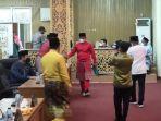 meski-menjabat-hanya-3-tahun-lebih-bupati-zukri-tetap-ajukan-rpjmd-untuk-5-tahun-ke-dprd-pelalawan.jpg