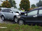 mobil-pkk-kerumutan-yang-terlibat-lakalantas.jpg