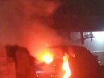 mobil-terbakar-yang-menewaskan-seseorang-di-cendana-desa-toriyo.jpg
