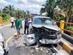mobil-yang-tabrakan-di-jalintim-sekijang-pelalawan.jpg