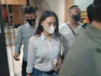 model-hot-sassha-carissa-diperiksa-polisi.jpg