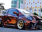 modifikasi-ghost-rider-bikin-toyota-yaris-jadi-lebih-jantan-dan-garang_20181016_093735.jpg