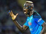 napoli-digoda-datangkan-cristiano-ronaldo-paket-pinjaman-dengan-victor-osimhen.jpg