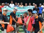 nlc-riau-melakukan-bakti-sosial-bertemakan-ramadhan-berkah-dengan-sedekah_20170613_105131.jpg