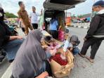 operasi-pasar-cabai-merah-di-pasar-sukaramai-Pekanbaru.jpg