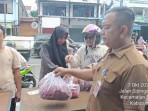 operasi-pasar-murah-cabai-murah-di-Kampar-cegah-inflasi.jpg