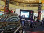 pamerkan-auto-show-yang-berada-di-ska-mall.jpg