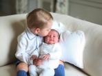 pangeran_george_putri_charlotte_inggris_2_20150607_094604.jpg