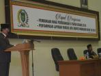 paripurna-dprd-inhil-bahas-dua-agenda_20160513_015802.jpg
