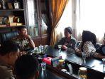 pedagang-temui-kepala-satpol-pp-pekanbaru.jpg