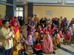 pegawai-honorer-k2-dprd-pelalawan_20180924_192858.jpg