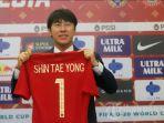 pelatih-timnas-indonesia-asal-korea-selatan-shin-tae-yong.jpg
