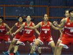 pelatnas-timnas-basket-putri-berlatih_20150520_20150527_081836.jpg
