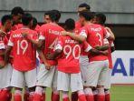 pemain-semen-padang-fc-saat-akan-melakoni-laga-kontra-bali-united.jpg