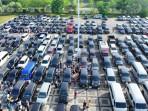 pemeriksaan-mobil-dinas-siak.jpg
