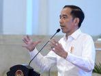 pemerintahan-jokowi-izinkan-tka-china-ke-sulteng-saat-pandemi-virus-corona-disebut-kerja-disini.jpg