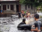 penanggulangan-banjir-di-dumai-baru-tahap-ded_20181108_202044.jpg