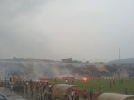 pendukung-psps-rusuh-psps-vs-semen-padang_20181009_130410.jpg