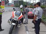 penertiban-parkir-di-trotoar.jpg