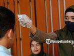 pengunjung-mpp-dicek-suhu-tubuh-ok.jpg