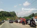 pengunjung-tempat-wisata-kampar-ulu_kasok-ramai_20170927_153836.jpg