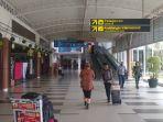 penumpang-hendak-pergi-Pekanbaru-dari-Bandara-SSK-II-Pekanbaru.jpg