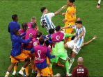 penyebab-kerusuhan-laga-belanda-vs-argentina-terungkap.jpg