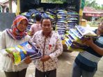 penyerahan-secara-simbolis-paket-sembako-pt-rapp-kepada-masyarakat-di-sekitar_20180524_085701.jpg