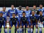 persib-bandung-pose_20150418_090458.jpg