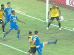 persib-bandung-vs-barito-3.jpg