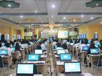 peserta-melaksanakan-tes-skd-cpns-2019-di-dumai-riau.jpg