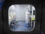 petugas-laboratorium-di-kota-wuhan-china.jpg