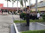 polda-riau-menggelar-apel-gelar-pasukan-operasi-zebra-rabu-1112017-di-mapolda-riau_20171101_112138.jpg