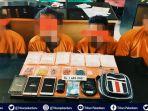 polisi-di-riau-sita-176-butir-pil-ecstasy-dari-4-tersangka-kurir-narkoba-sembunyikan-sabu-sabu.jpg