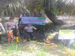 polres-inhu-dan-polsek-rengat-barat-bangun-sekat-kanal_20160722_145722.jpg